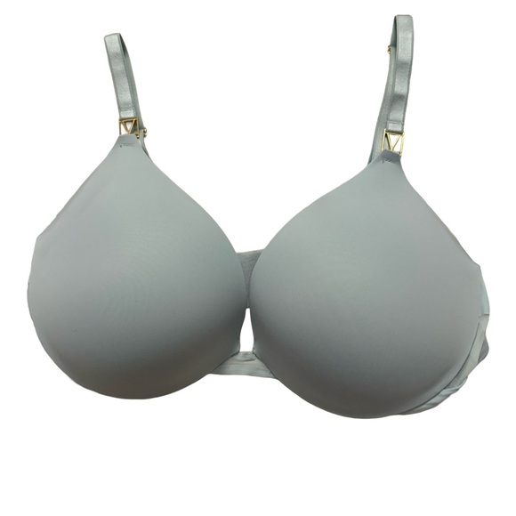 Victoria's Secret Other - Victoria's Secret Teal/ Very Light Green Bra